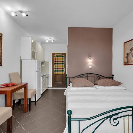 Apartments And Rooms With Parking Space Duce, Omis - 10303 Zimmer foto