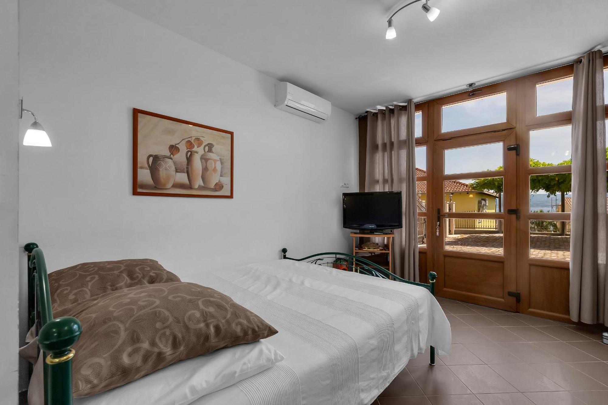 Apartments And Rooms With Parking Space Duce, Omis - 10303 Zimmer foto