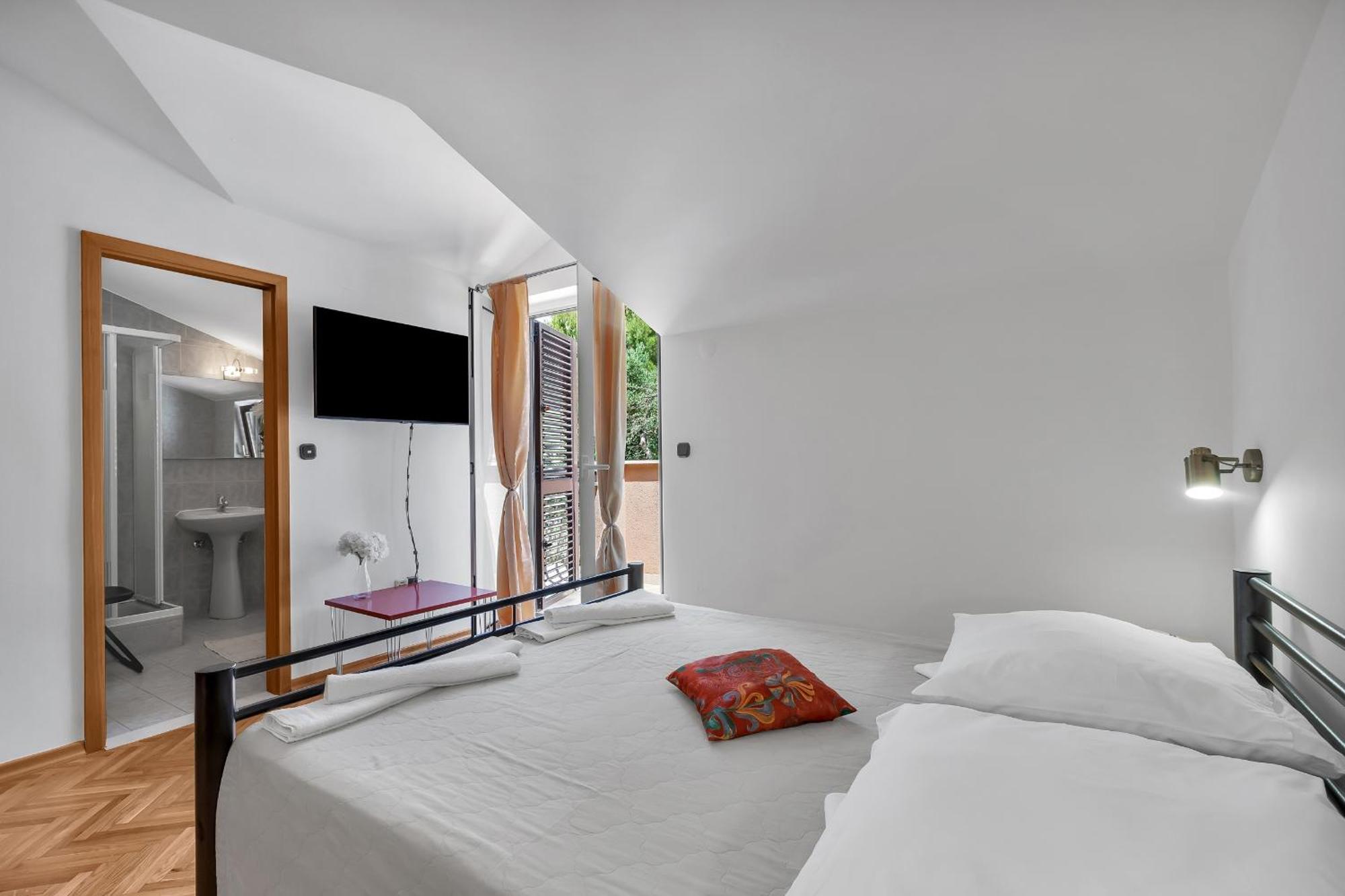 Apartments And Rooms With Parking Space Duce, Omis - 10303 Zimmer foto